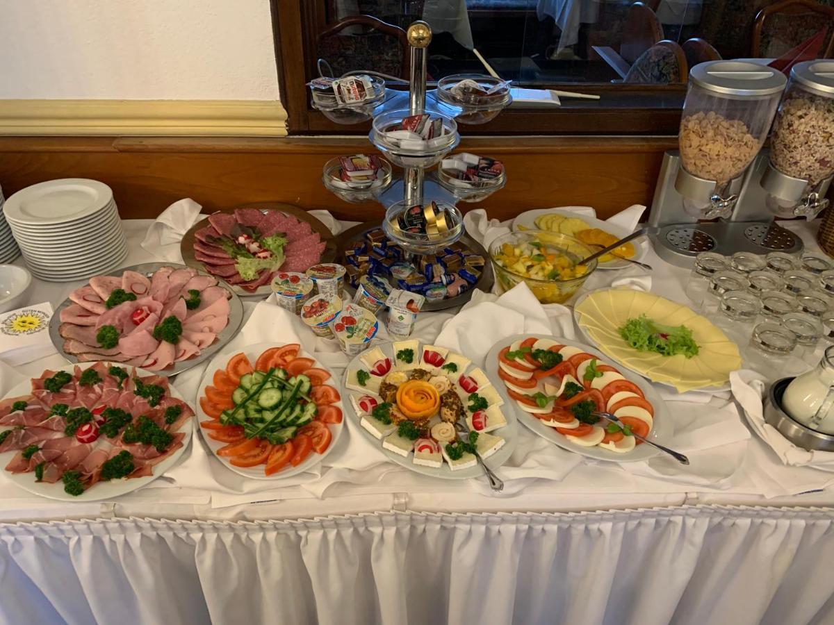 וופרטל Hotel Restaurant Zur Post מראה חיצוני תמונה